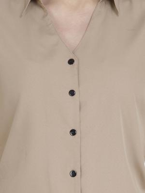 curved hem solid shirt - 18422518 - Standard Image - 5