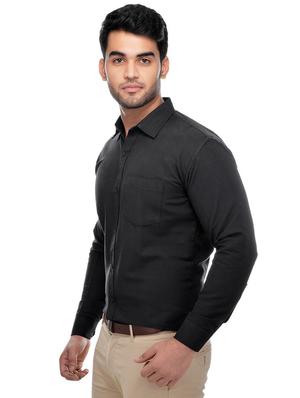 set of 2 solid formal shirt - 18423156 - Standard Image - 4