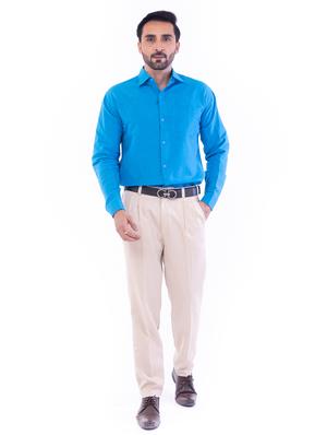 set of 2 solid formal shirt - 18423319 - Standard Image - 5