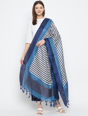 navy silk blend printed dupatta - 18423797 - Standard Image - 2