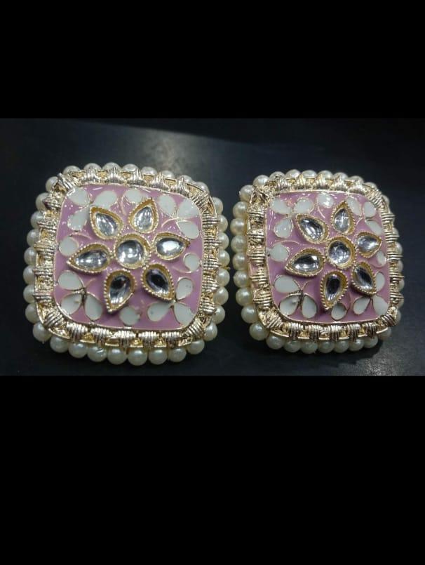 good quality earring set - 18423874 - Zoom Image - 1