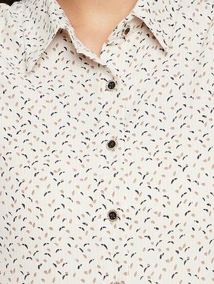 curved hem printed shirt - 18429474 - Standard Image - 5