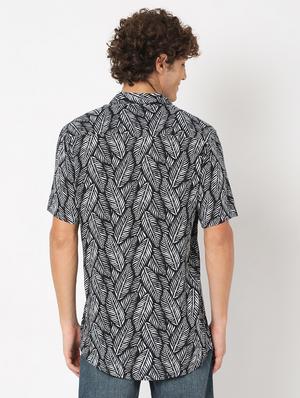 black printed casual shirt - 18429590 - Standard Image - 4