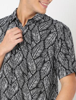 black printed casual shirt - 18429590 - Standard Image - 5