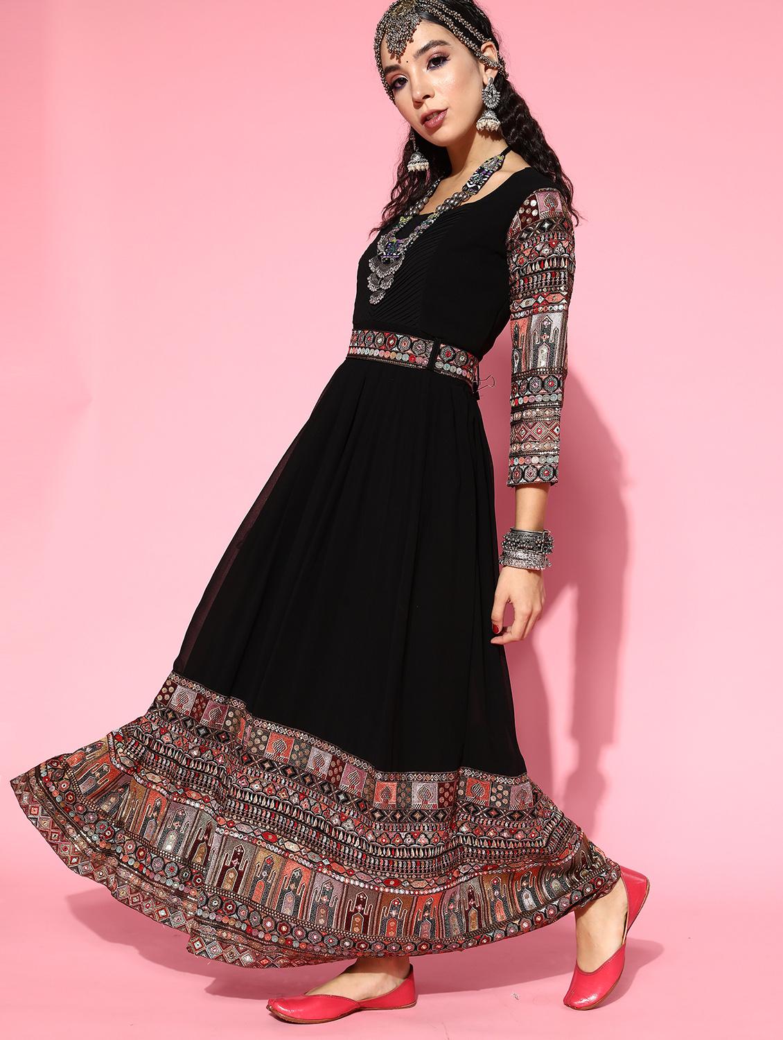 black embroidered flared gown - 18431038 - Zoom Image - 2