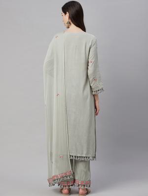 embroidered kurta suit set - 18433657 - Standard Image - 3