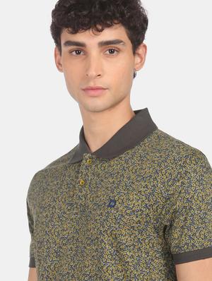 red solid polo t-shirt - 18434820 - Standard Image - 2