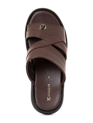 men brown toe separator slipper - 18435274 - Standard Image - 4