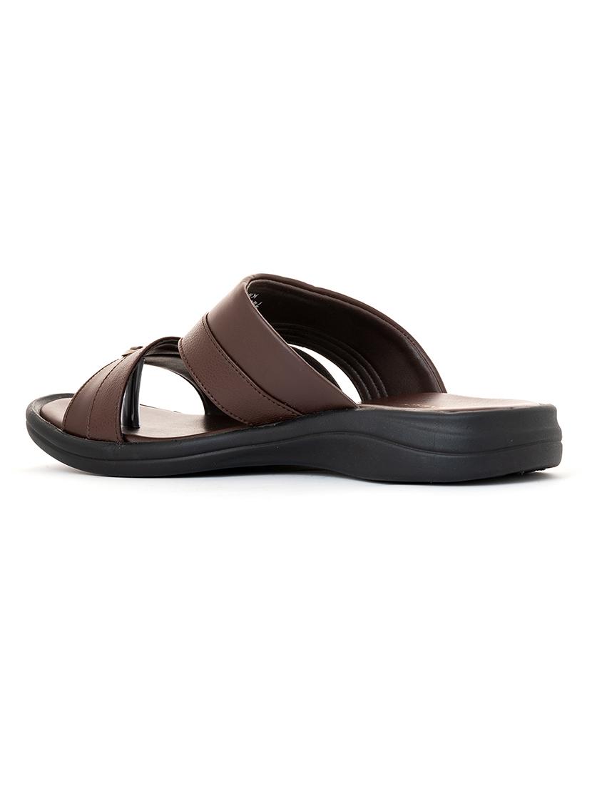 men brown toe separator slipper - 18435274 - Zoom Image - 2