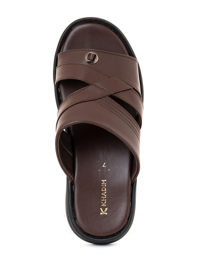men brown toe separator slipper - 18435274 - Zoom Image - 4
