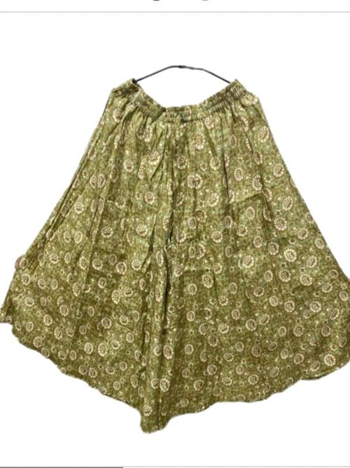 women good quality skirt - 18437399 - Standard Image - 1
