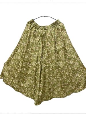 women good quality skirt - 18437399 - Standard Image - 2