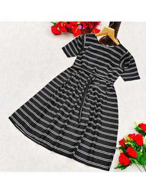 women printed casual dress - 18437493 - Standard Image - 2