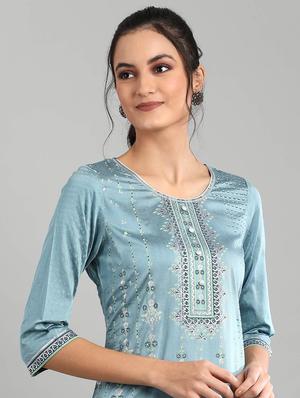 blue floral straight kurta - 18438012 - Standard Image - 4