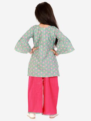 sea green floral kurta palazzo set - 18438497 - Standard Image - 3