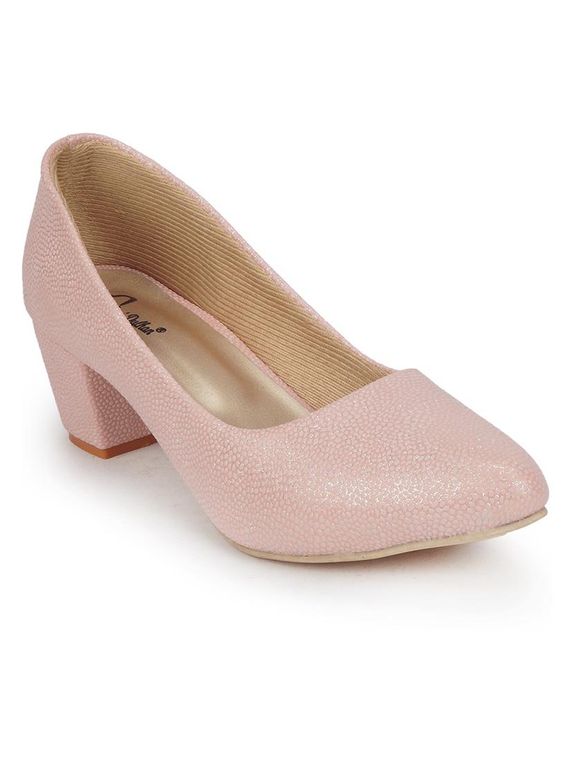 pink slip on pumps - 18440666 - Zoom Image - 1
