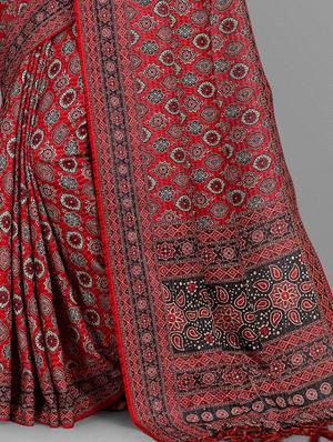 kaantha work printed saree with blouse - 18441914 - Standard Image - 4