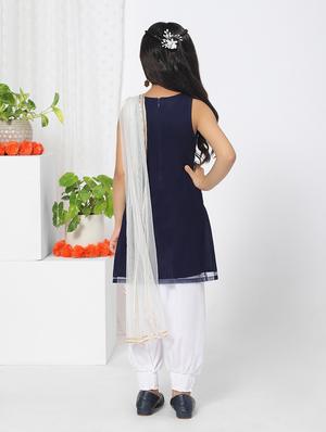 girl navy blue embroidered patiyala suit set with dupatta - 18444422 - Standard Image - 3