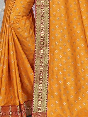 lace bordered foil printed saree with blouse - 18444776 - Standard Image - 2