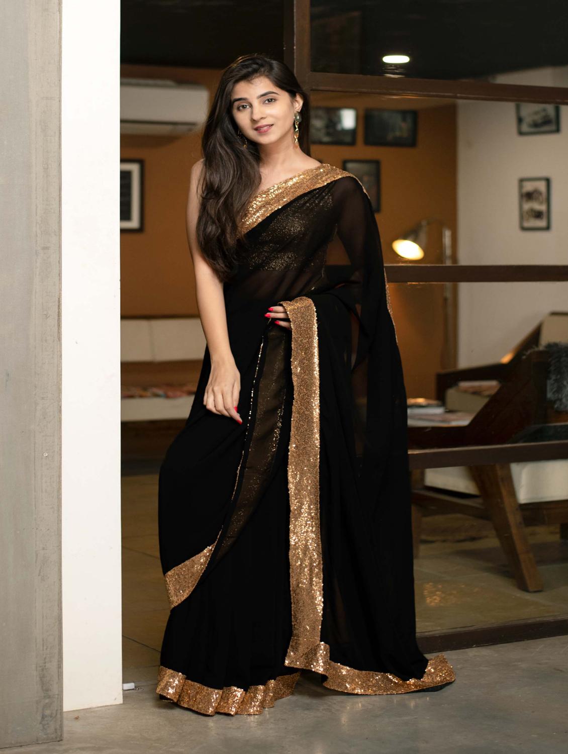 solid bordered sequined saree with blouse - 18447400 - Zoom Image - 2