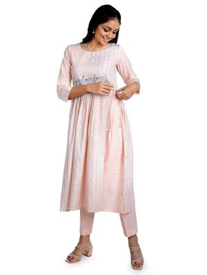 embroidered kurta pant set - 18447448 - Standard Image - 2
