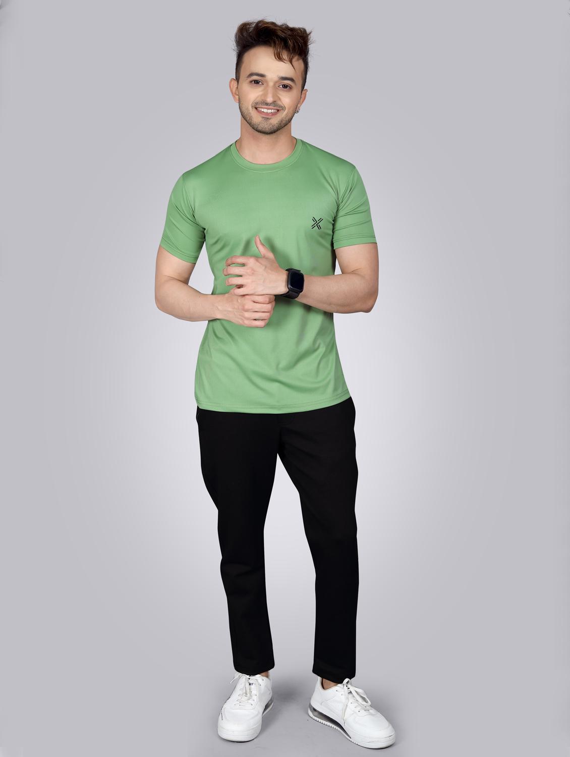 green solid t-shirt - 18452206 - Zoom Image - 3