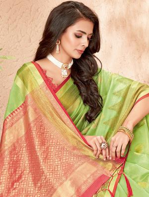 golden zari work woven saree with blouse - 18458295 - Standard Image - 2