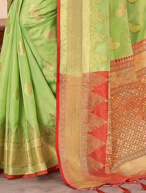 golden zari work woven saree with blouse - 18458295 - Standard Image - 3