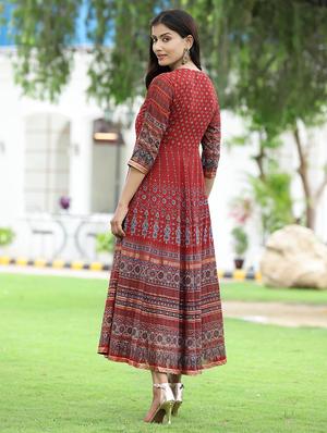 printed flared ethnic dress - 18458813 - Standard Image - 3