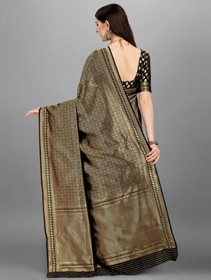 jacquard work maheshwari saree with blouse - 18465822 - Standard Image - 4
