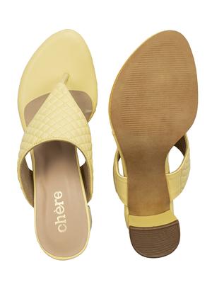 solid toe separator sandal - 18465918 - Standard Image - 5