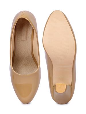 women beige slip on pump - 18468037 - Standard Image - 4