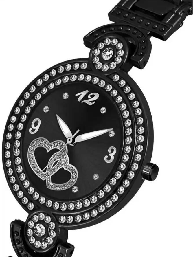 style black dail diamond analog fashionable - 18468543 - Zoom Image - 2
