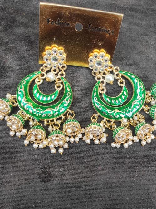 women party wear earring - 18468911 - Standard Image - 1