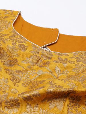 jacquard woven design saree blouse - 18469158 - Standard Image - 4