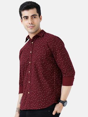 casual shirt, has a spread collar, - 18471431 - Standard Image - 3