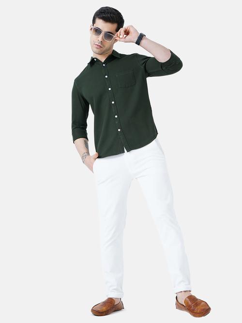 casual shirt, has a spread collar, - 18471444 - Standard Image - 1