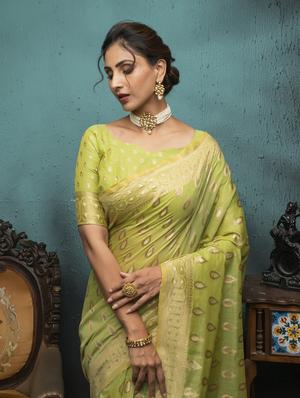 jacquard work woven saree with blouse - 18472465 - Standard Image - 2
