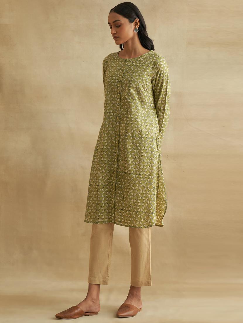 green handblock print cotton kurta - 18476884 - Zoom Image - 2