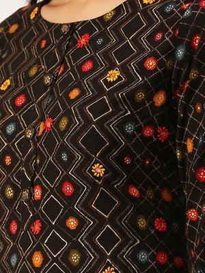 printed straight kurta - 18480676 - Standard Image - 4