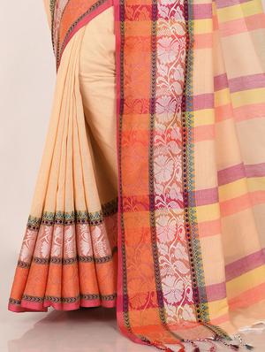 tassels detailed handloom saree with blouse - 18482070 - Standard Image - 4