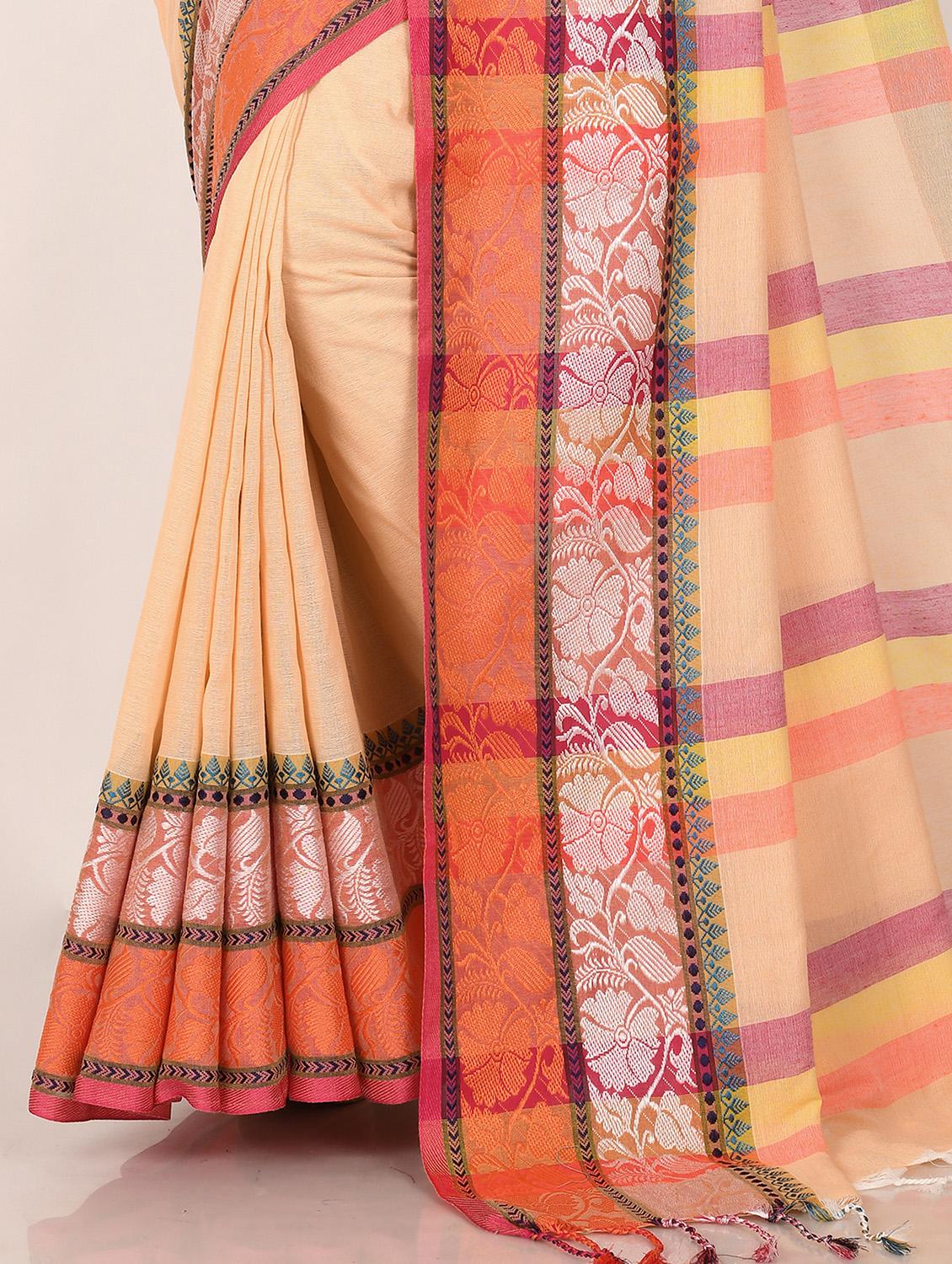 tassels detailed handloom saree with blouse - 18482070 - Zoom Image - 4