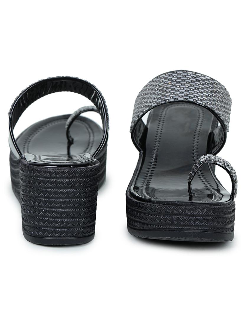 women embellished one toe wedge - 18482191 - Zoom Image - 4