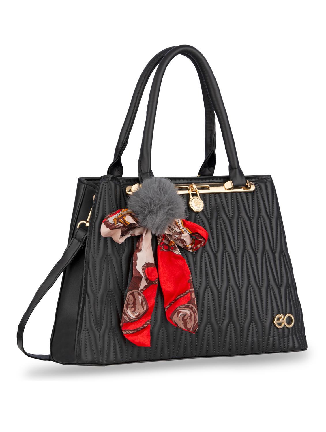 black textured regular handbag - 18482256 - Zoom Image - 4