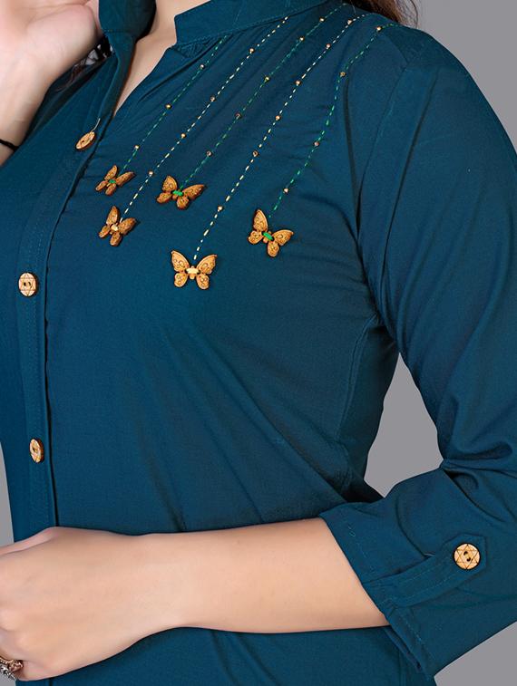 solid straight kurta - 18501440 - Zoom Image - 4