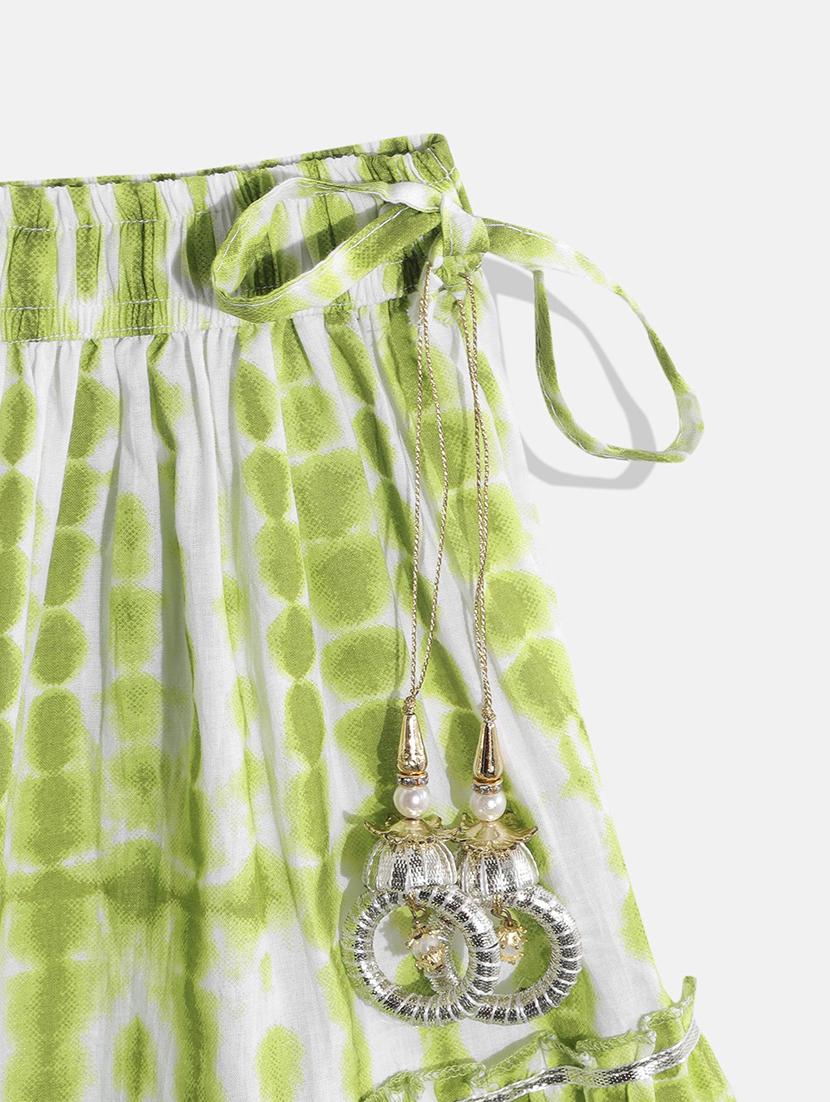 girls green bandhani lehnga choli set - 18502386 - Zoom Image - 5