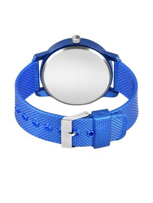 set of 2 men and women combo watches - 18503239 - Standard Image - 3