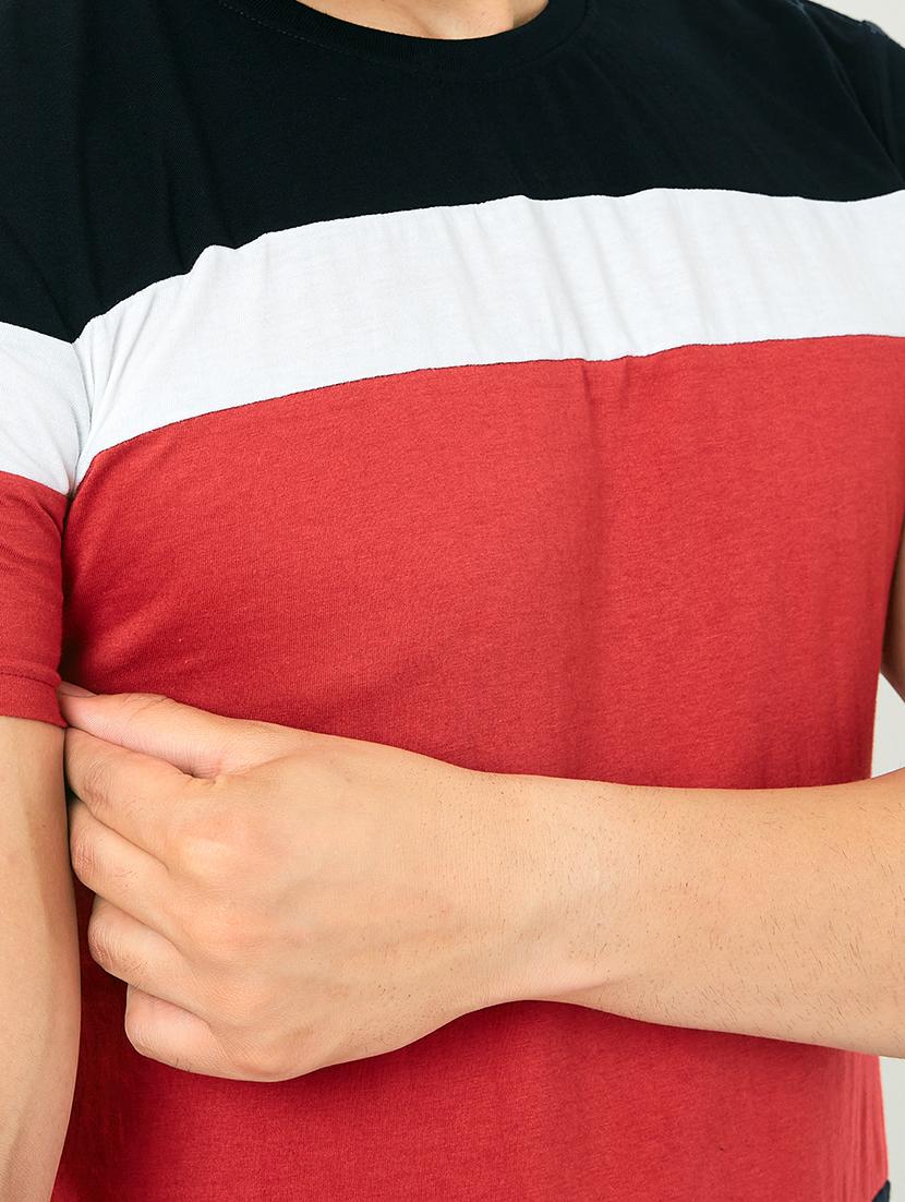 round neck color blocked t-shirt - 18507661 - Zoom Image - 3