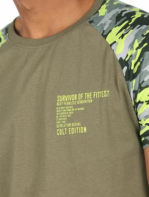 olive green color-blocked t-shirt - 18509303 - Standard Image - 4
