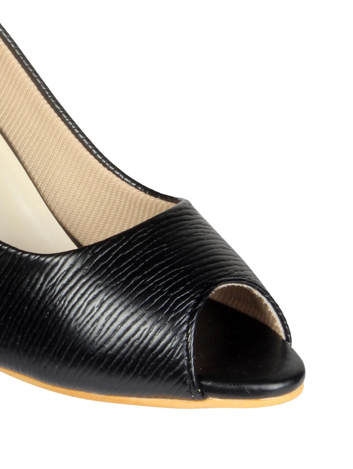 women black slip on pump - 18512413 - Zoom Image - 5